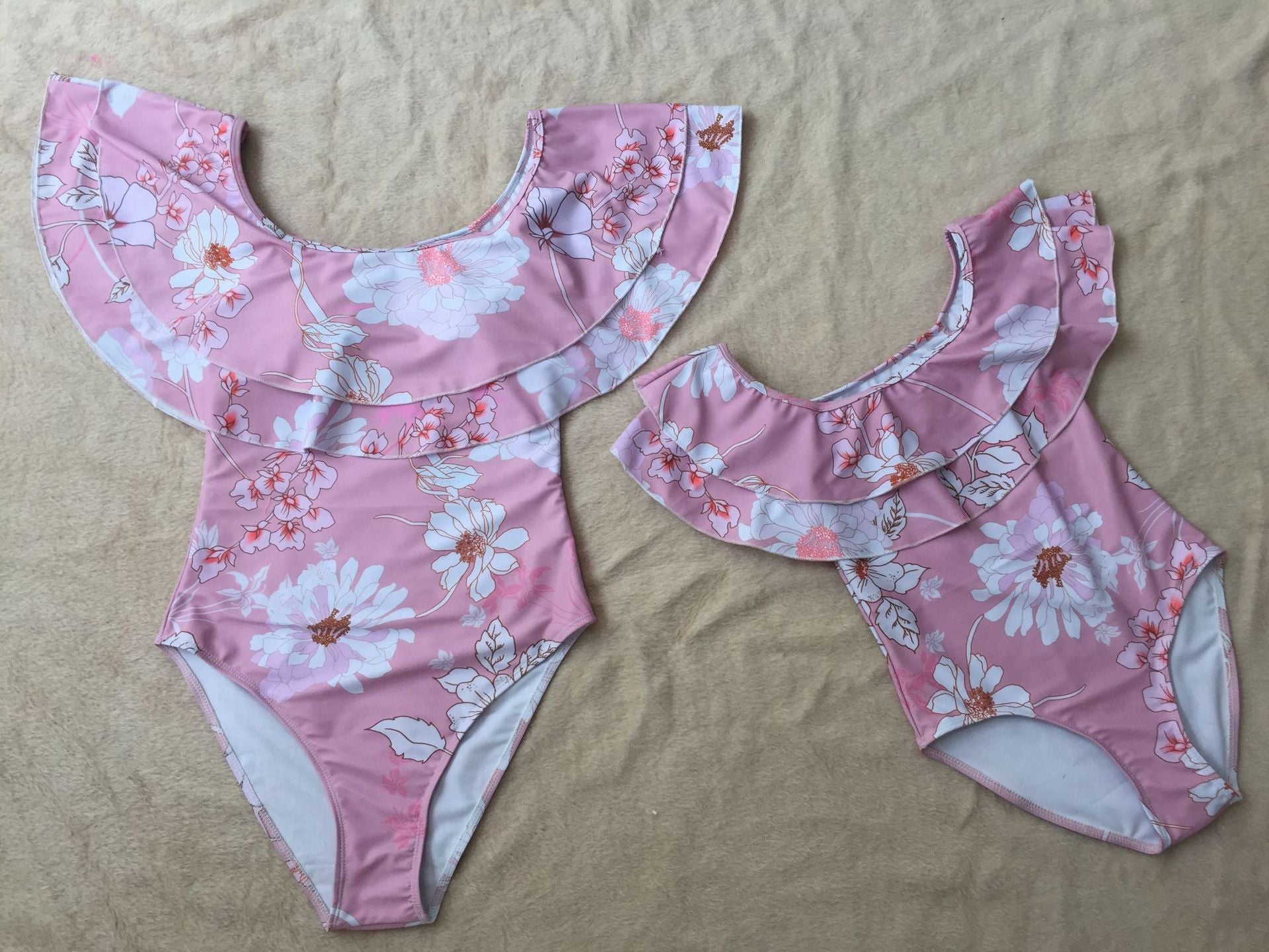 Wholesale Solid Color Ruffled Polyester Parent-Child Swimwear